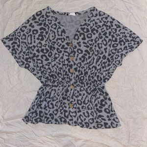 Chic Button-Down Leopard Print Blouse